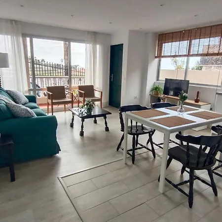 Tajinaste Con Vistas Al Mar Y La Montana Y Wifi Gratis Daire Los Realejos